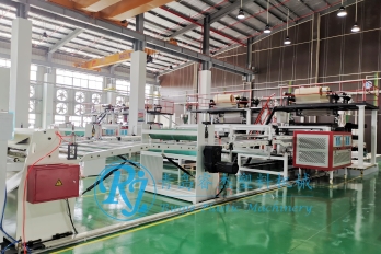 115和136平雙SPC石塑地板生產(chǎn)設備